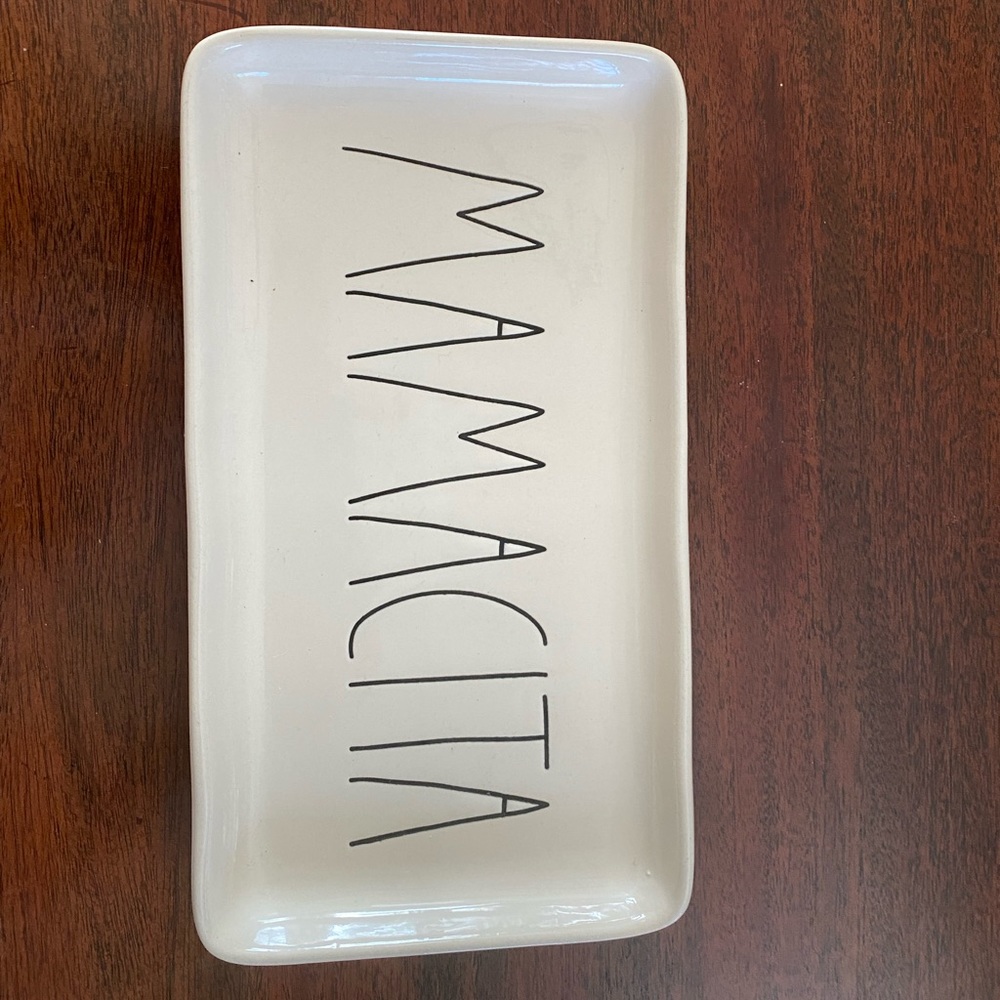 Rae Dunn “Mamacita” plate